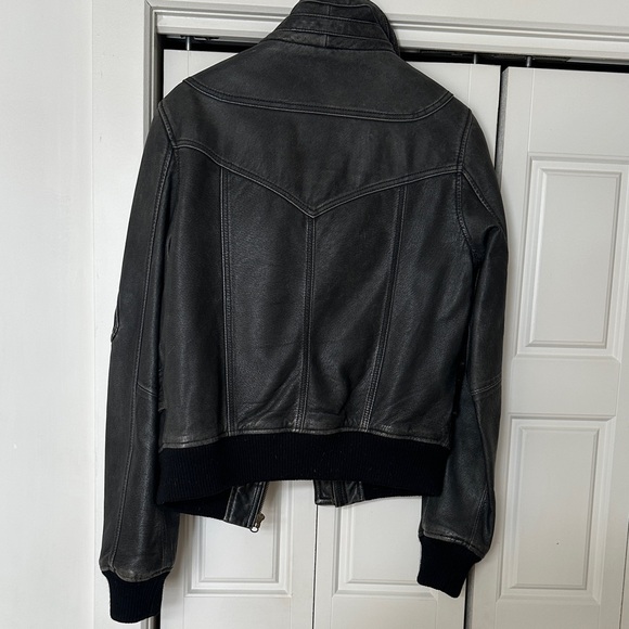 Distressed Aviator Leather Jacket - Picture 6 of 7